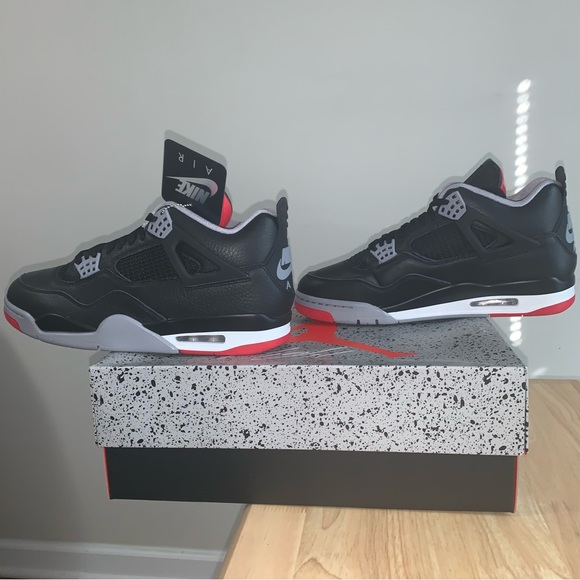 Air Jordan 4 Retro Bred Reimagined Shoes - Picture 2 of 4